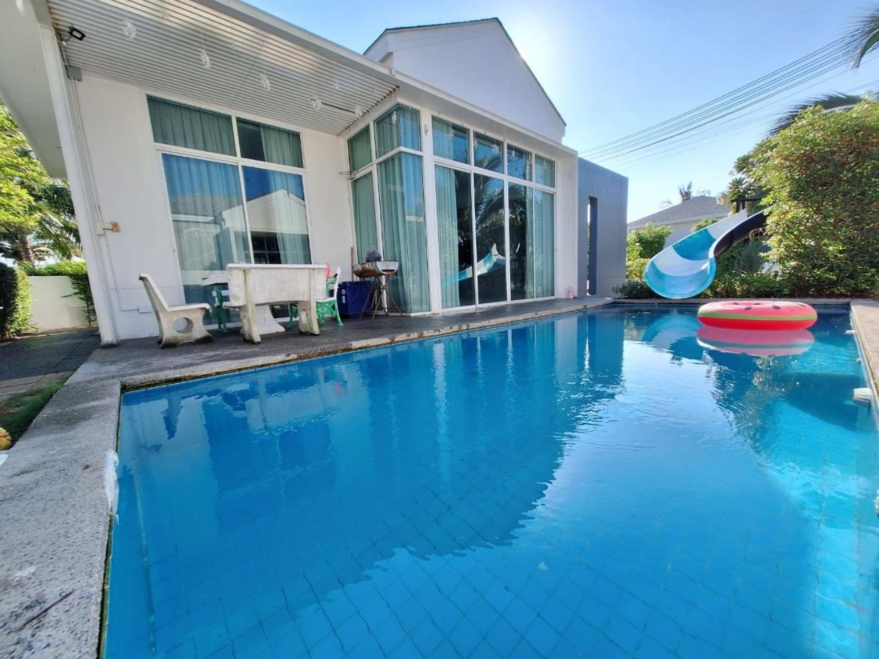Beachtown Cha-Am Private Poolvilla From Beach 2Km Exterior photo