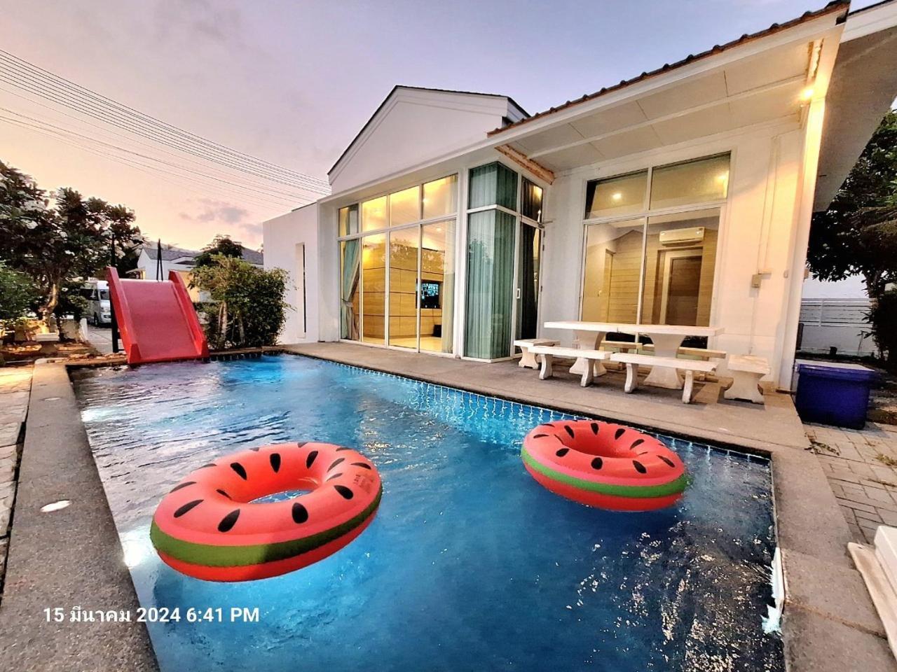 Beachtown Cha-Am Private Poolvilla From Beach 2Km Exterior photo