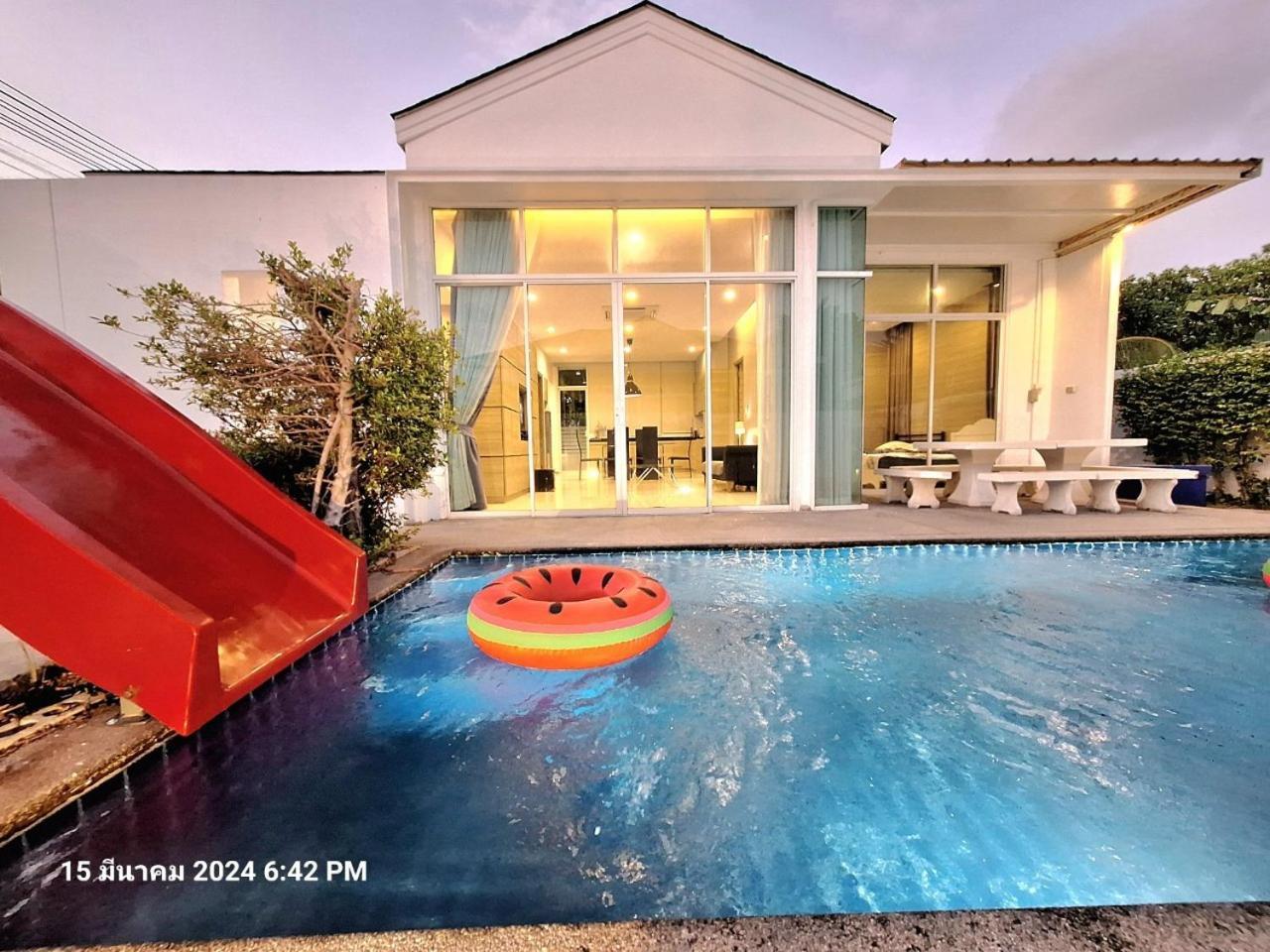 Beachtown Cha-Am Private Poolvilla From Beach 2Km Exterior photo