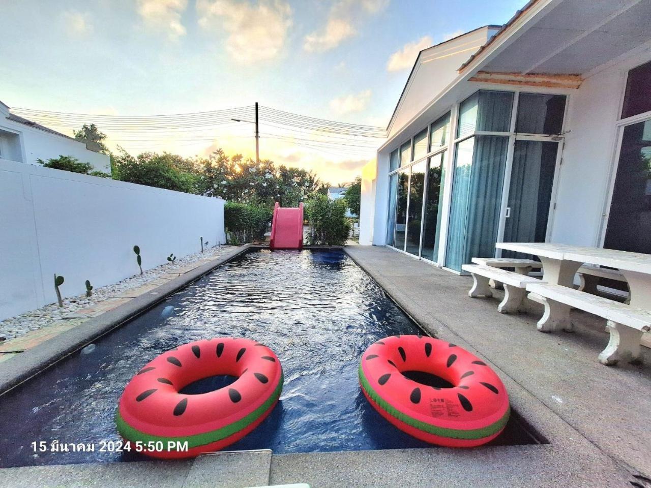 Beachtown Cha-Am Private Poolvilla From Beach 2Km Exterior photo