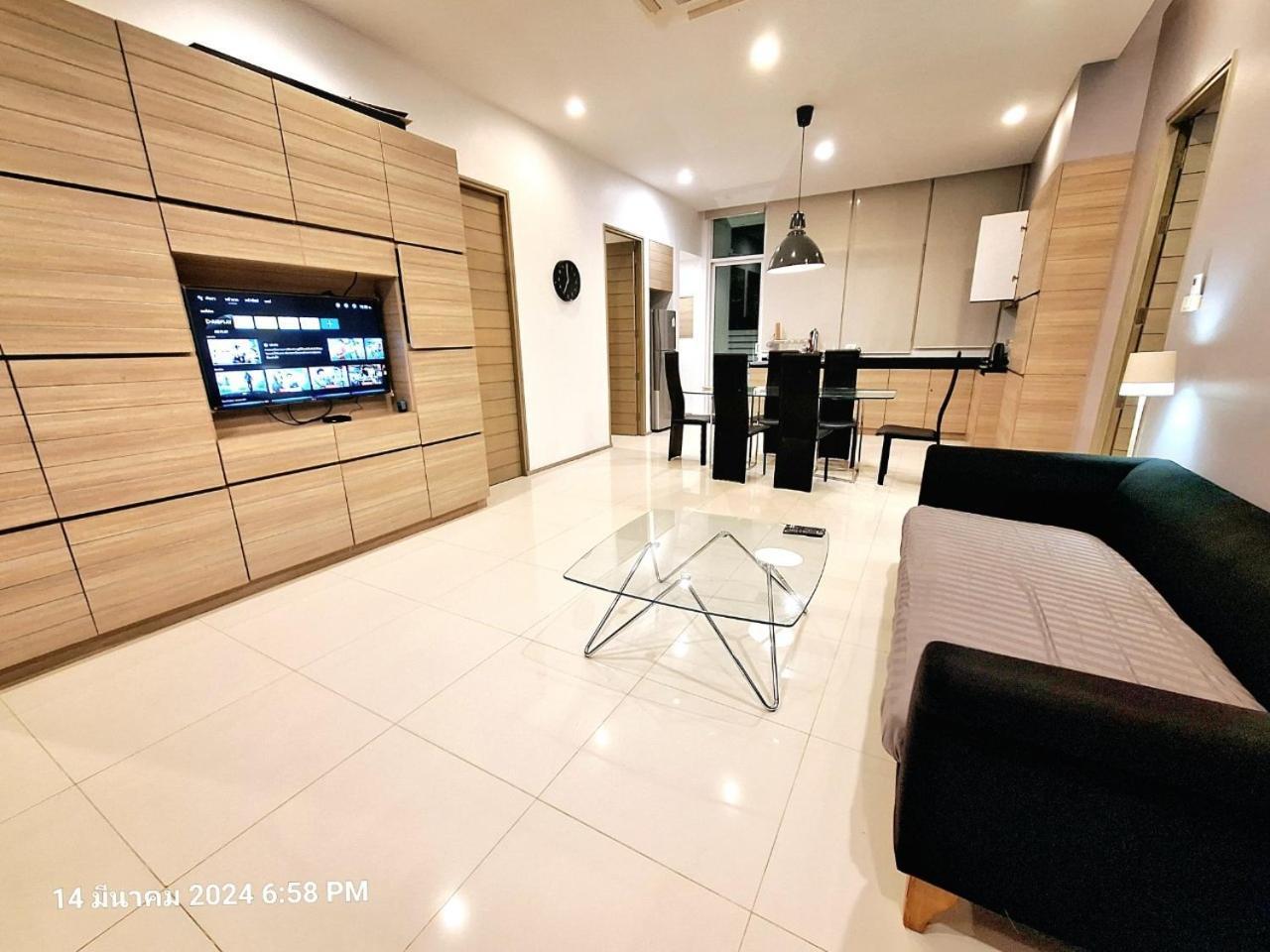 Beachtown Cha-Am Private Poolvilla From Beach 2Km Exterior photo