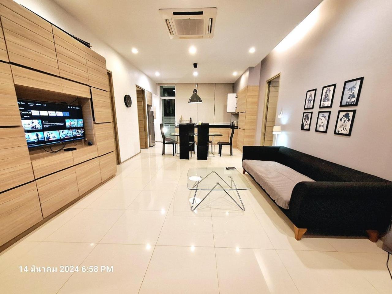 Beachtown Cha-Am Private Poolvilla From Beach 2Km Exterior photo