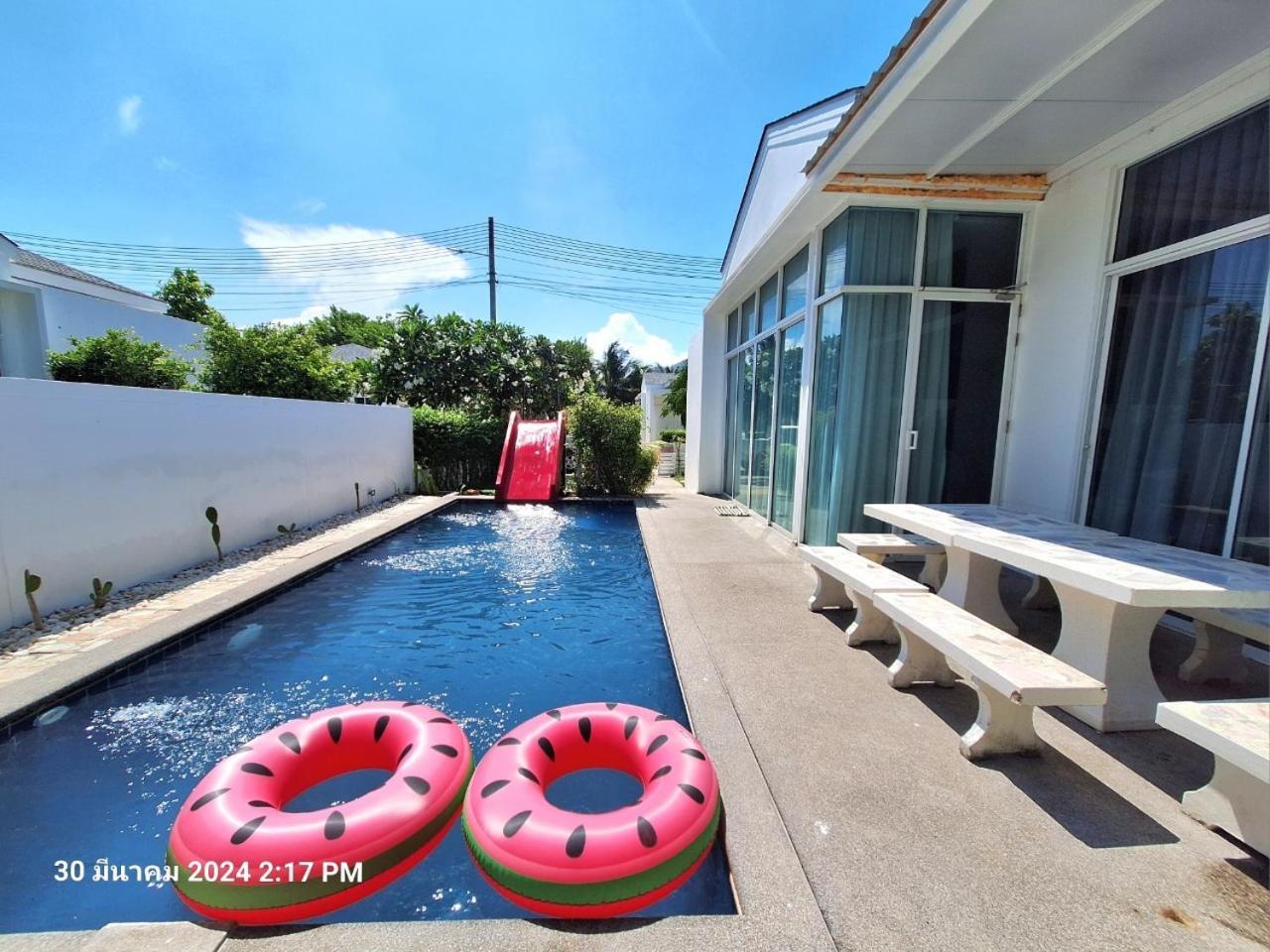 Beachtown Cha-Am Private Poolvilla From Beach 2Km Exterior photo